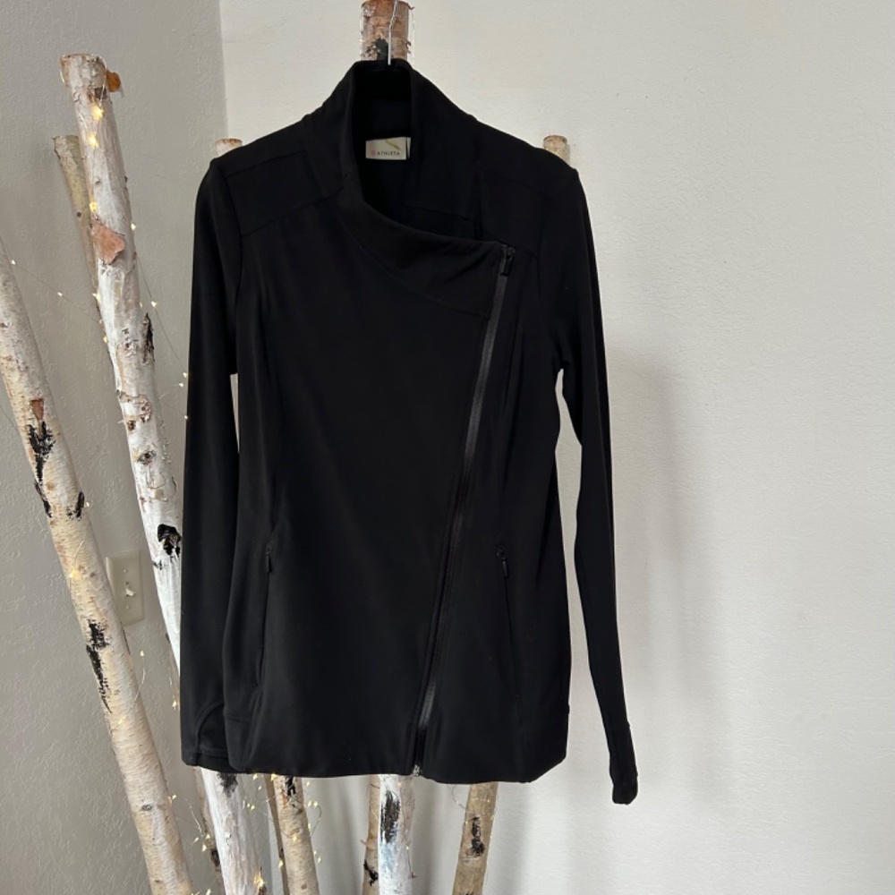 ATHLETA 3-PIECE WARDROBE SET